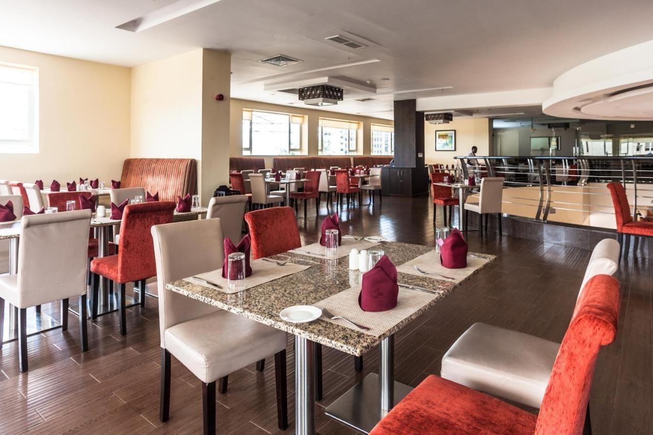 Acacia Premier Hotel Кисуму Екстериор снимка